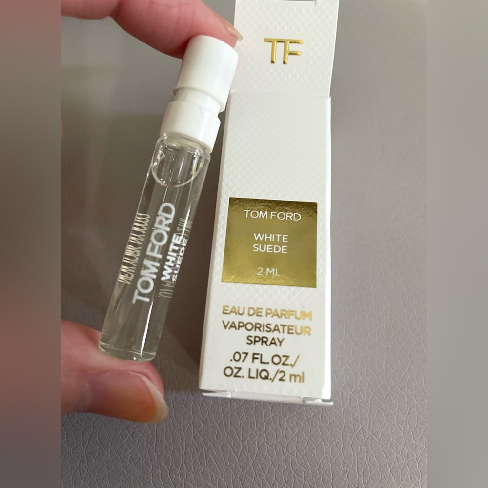 Tom Ford 6 different scent mini samples - Picture 7 of 7